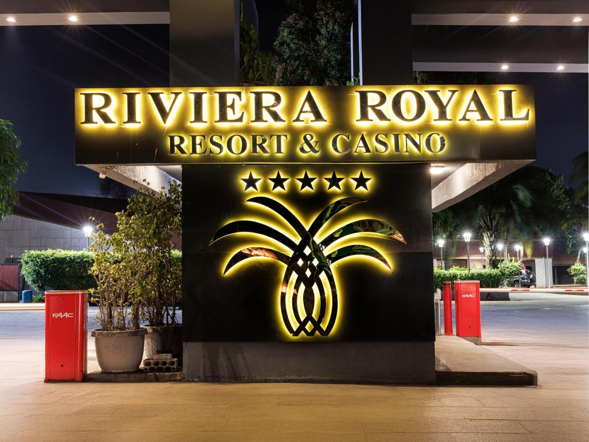 Riviera Royal Hotel Conakry Esterno foto